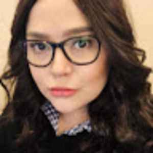 Meet your Posher, Carolina